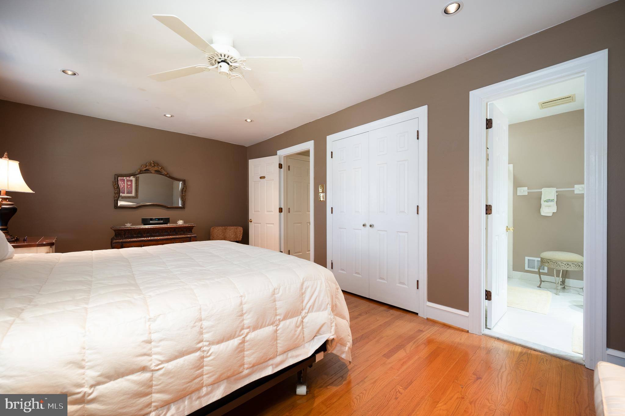 HENRY CLAY VILLAGE - Residential