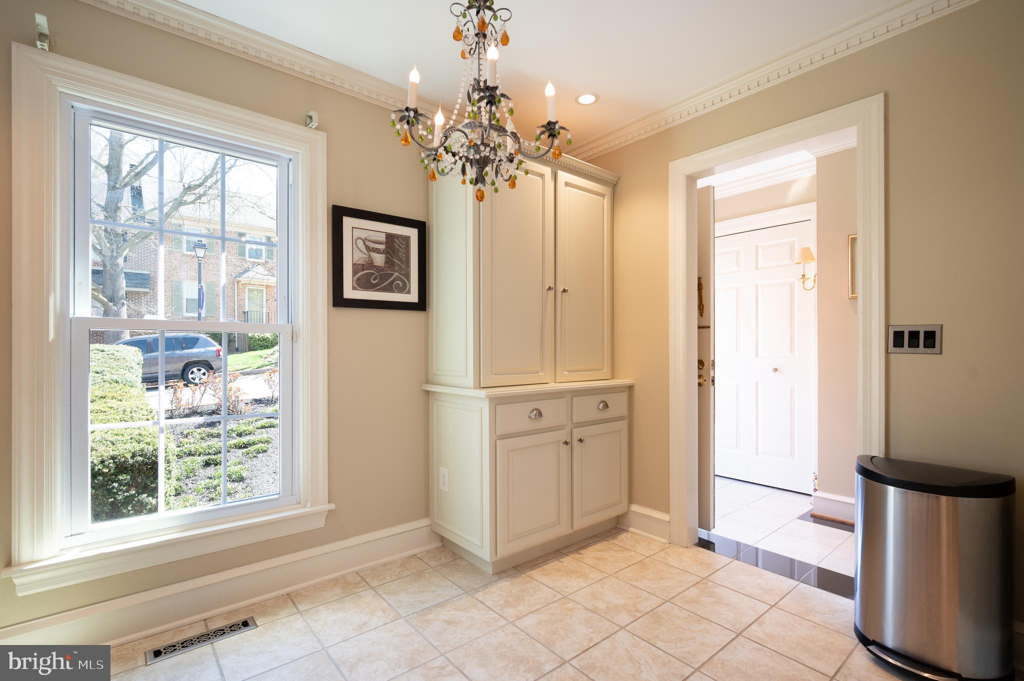 HENRY CLAY VILLAGE - Residential