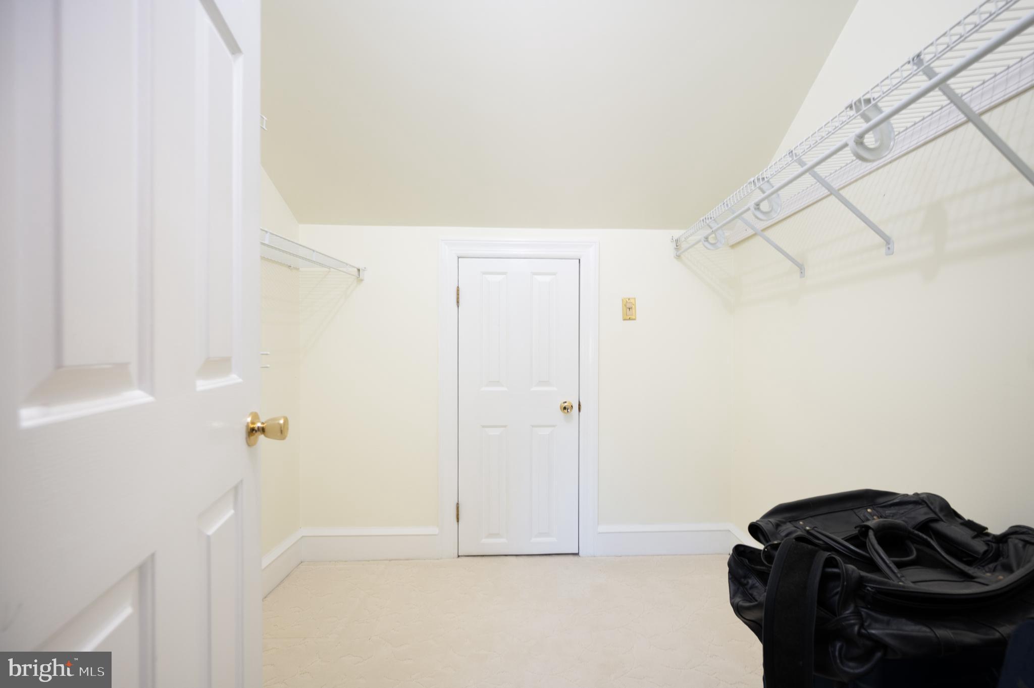 HENRY CLAY VILLAGE - Residential