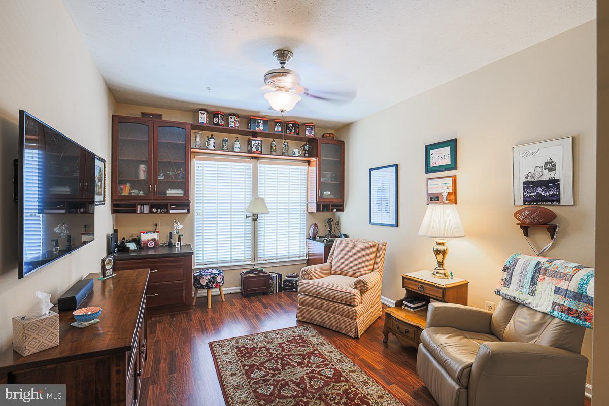 PERRY HALL FARMS - Residential