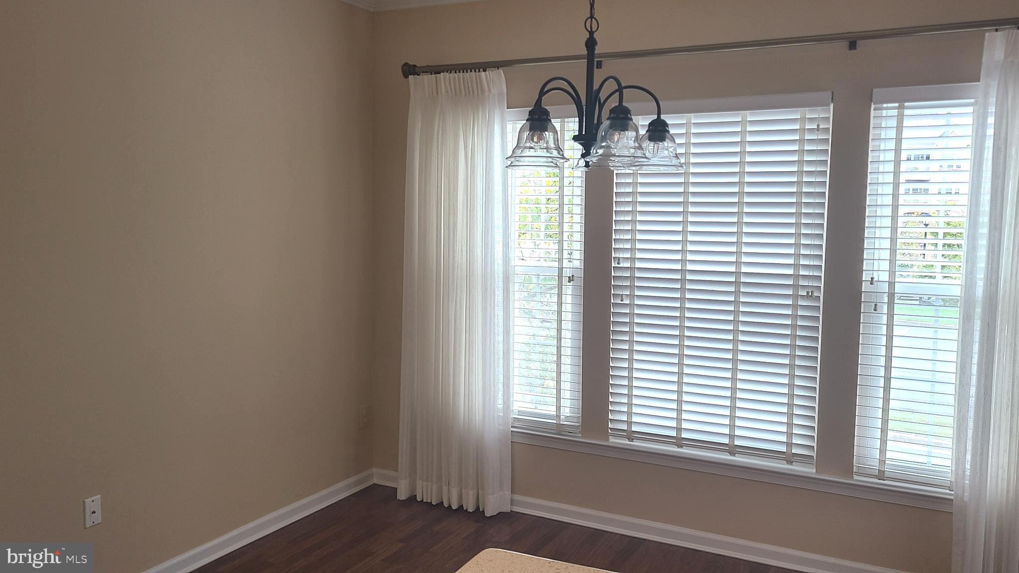 PERRY HALL FARMS - Residential