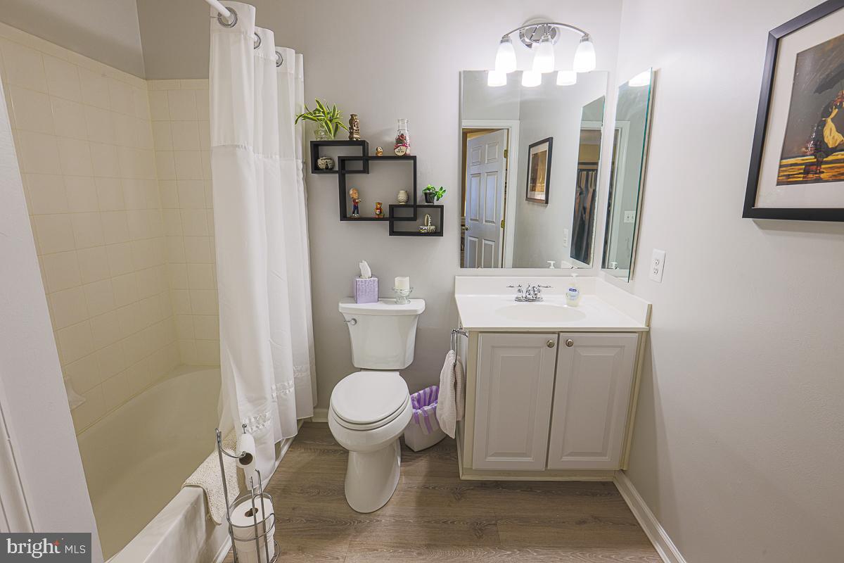 PERRY HALL FARMS - Residential