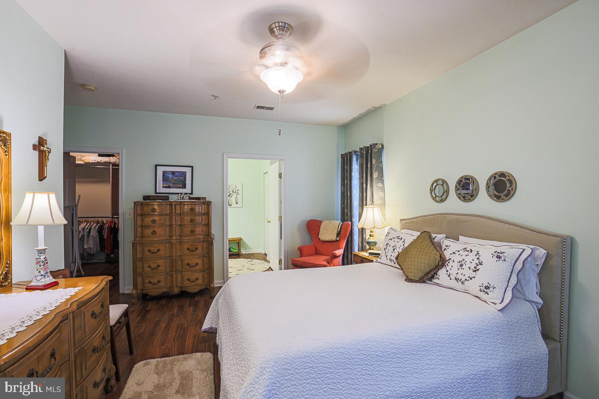 PERRY HALL FARMS - Residential