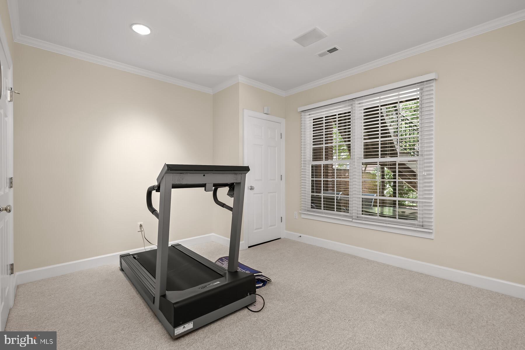 RIVER FALLS - Residential