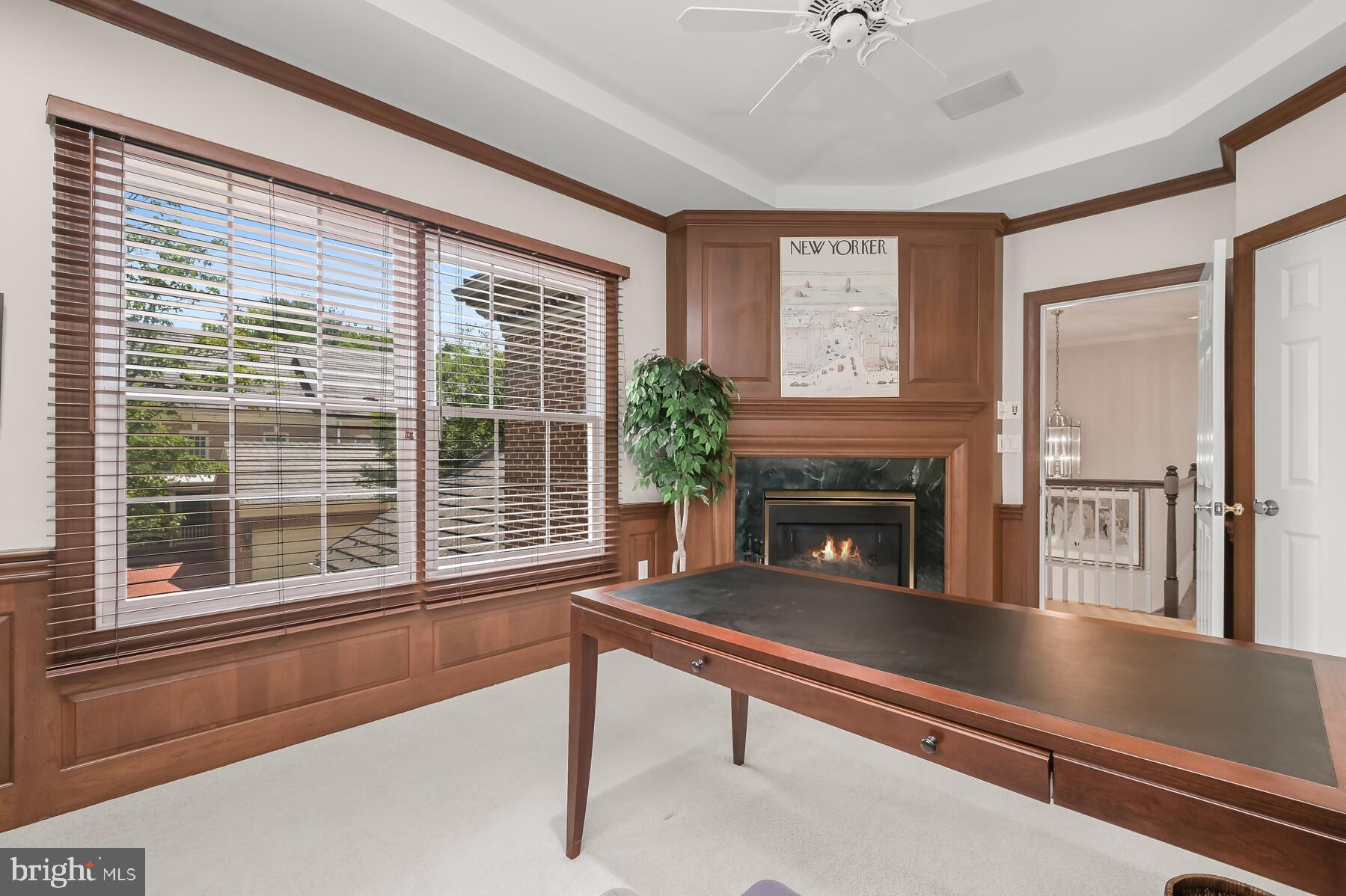 RIVER FALLS - Residential