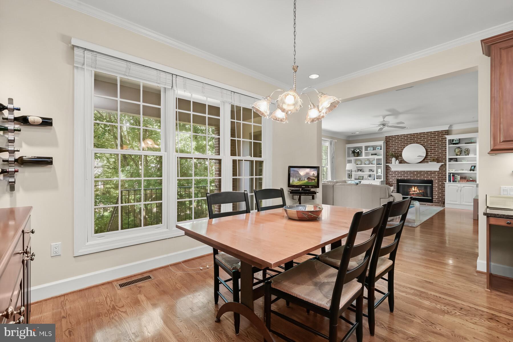 RIVER FALLS - Residential