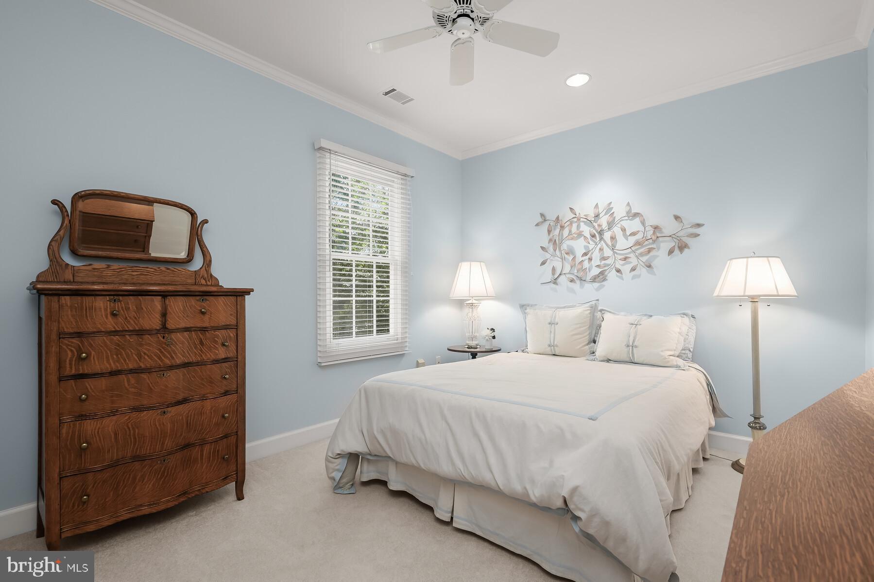 RIVER FALLS - Residential