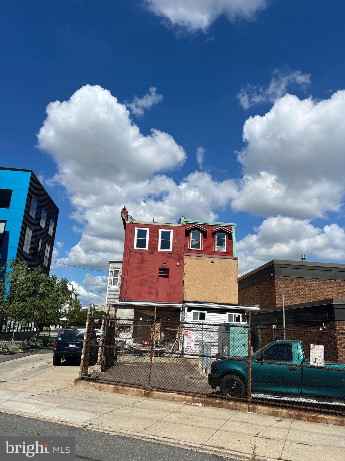 NORTHERN LIBERTIES - Commercial Sale