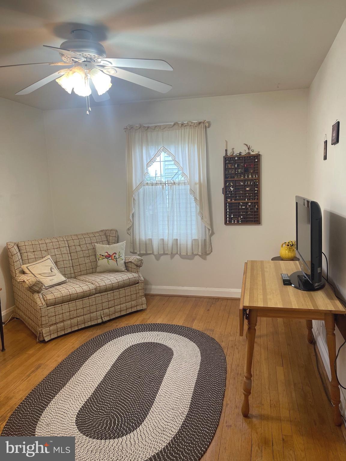 HILLSIDE PARK - Residential