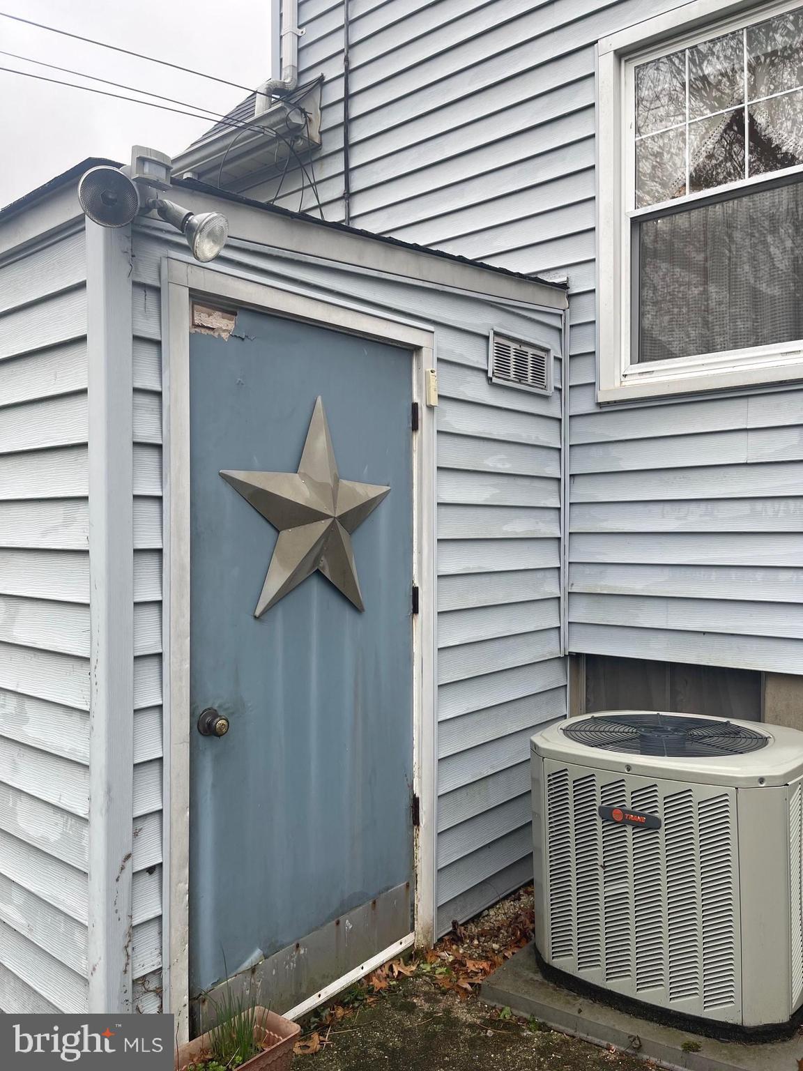 HILLSIDE PARK - Residential