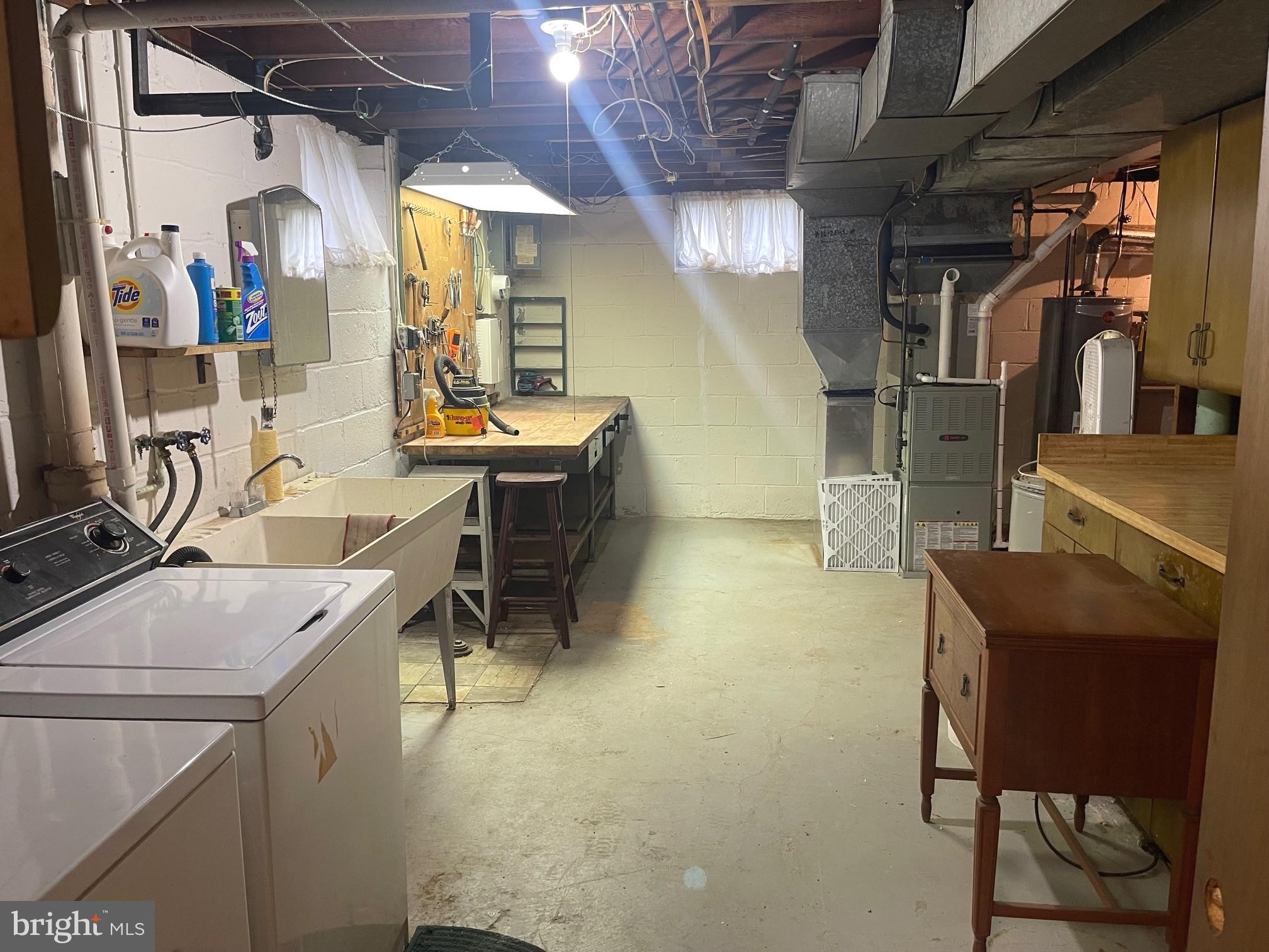 HILLSIDE PARK - Residential