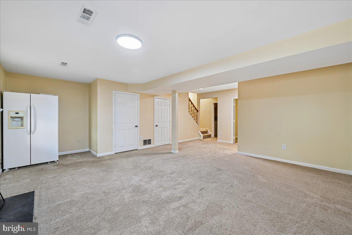 CENTREVILLE GREEN - Residential