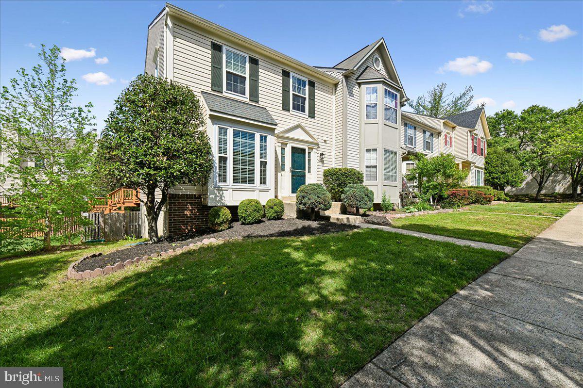 CENTREVILLE GREEN - Residential