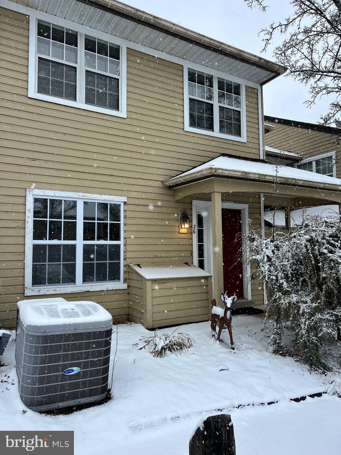 FLYING HILLS - Residential Lease