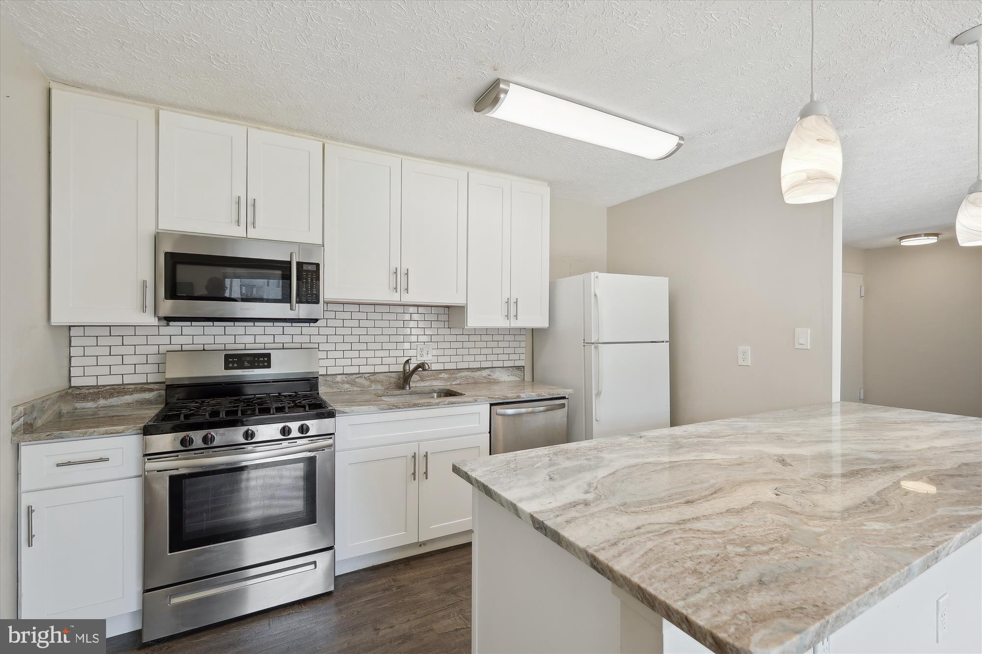 BETHESDA PARK - Residential Lease