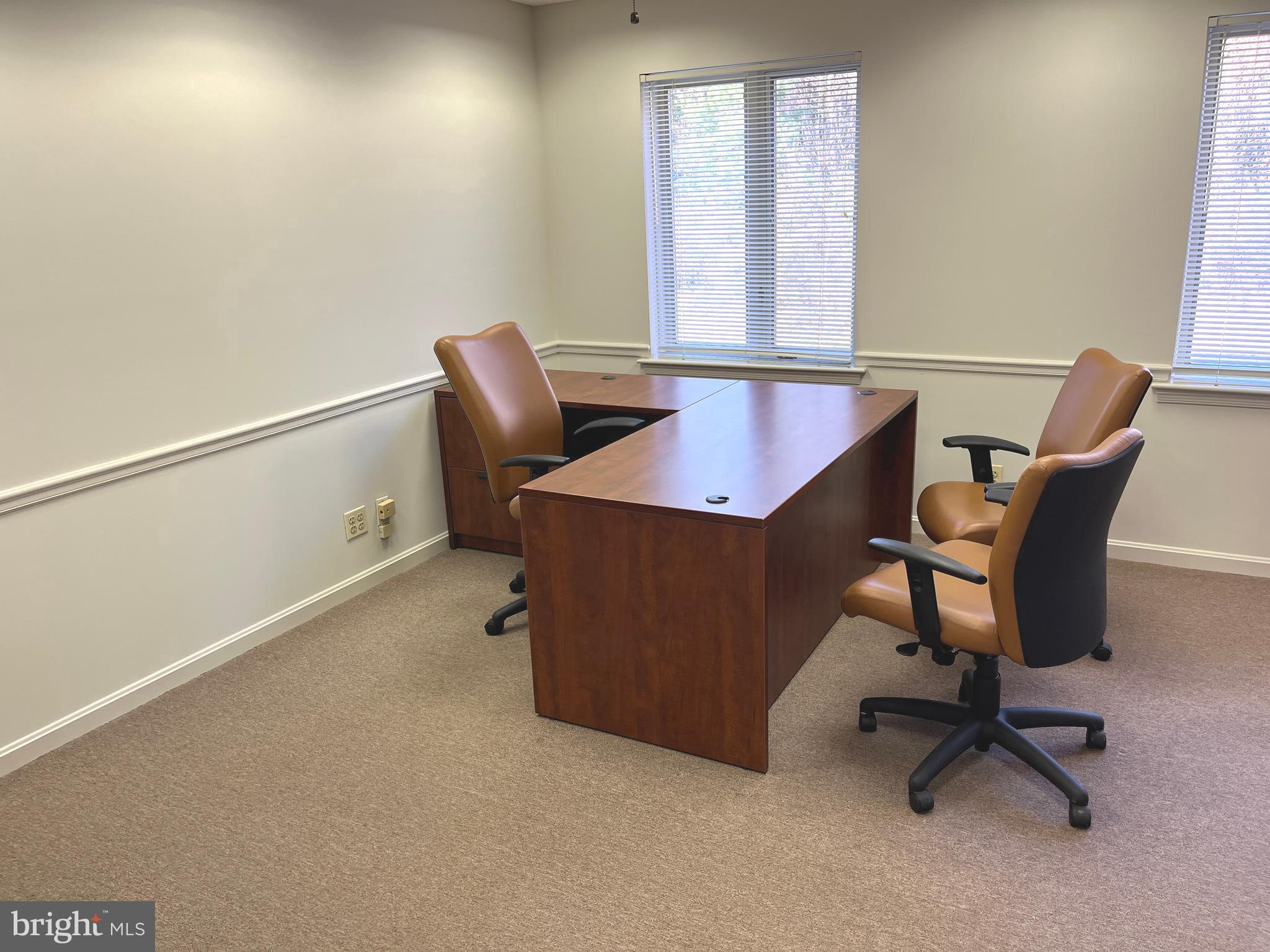 951B RUSSELL AVENUE 2201