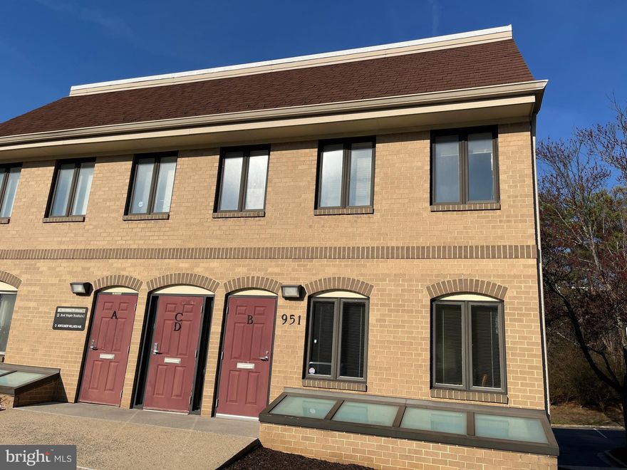 Exceptional ground floor,  Office condo ready for immediate occupancy.   Perfect for so many professionals:   Medical , Dental,  Professional,  Construction.   Amazing End Unit sunny location.  East, South and Western Exposure.  Best location in the office park!!  Plenty of Parking right out front.  Currently has 2 large offices, could easily be converted to 4 separate offices and a reception area.   Low utilities!  Well managed community. Ground floor entry with the rear of the office on the second level. 
Includes separate 600 q ft. basement storage unit in the bldg next door.    1 of only 6 storage units in the entire community.   Owner is a licensed Real Estate Broker,  Call agent to make an appt.