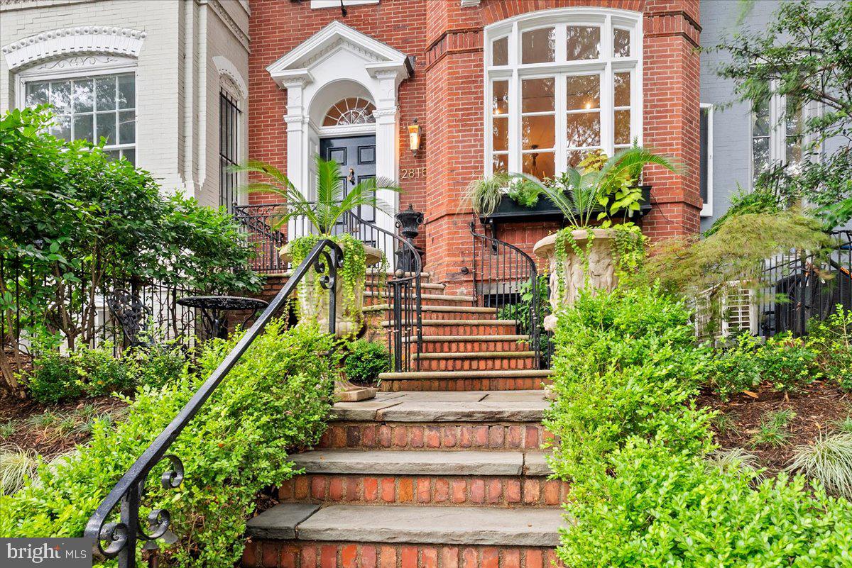 2815 Q STREET NW