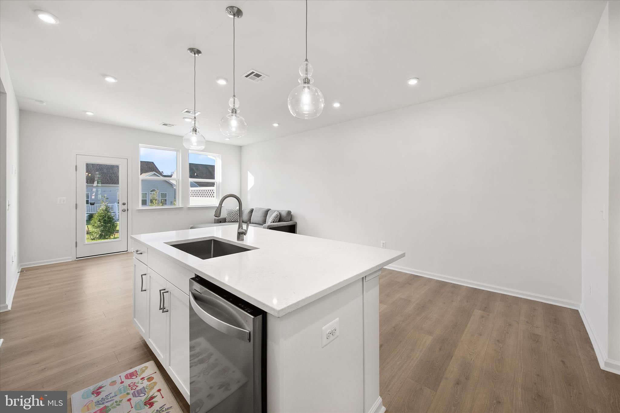 SILVER WOODS - Residential