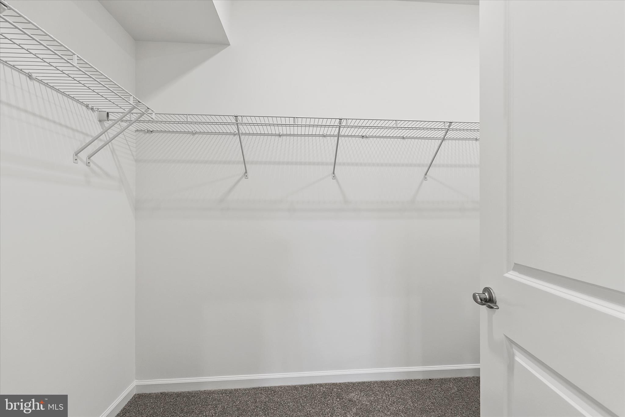 SILVER WOODS - Residential