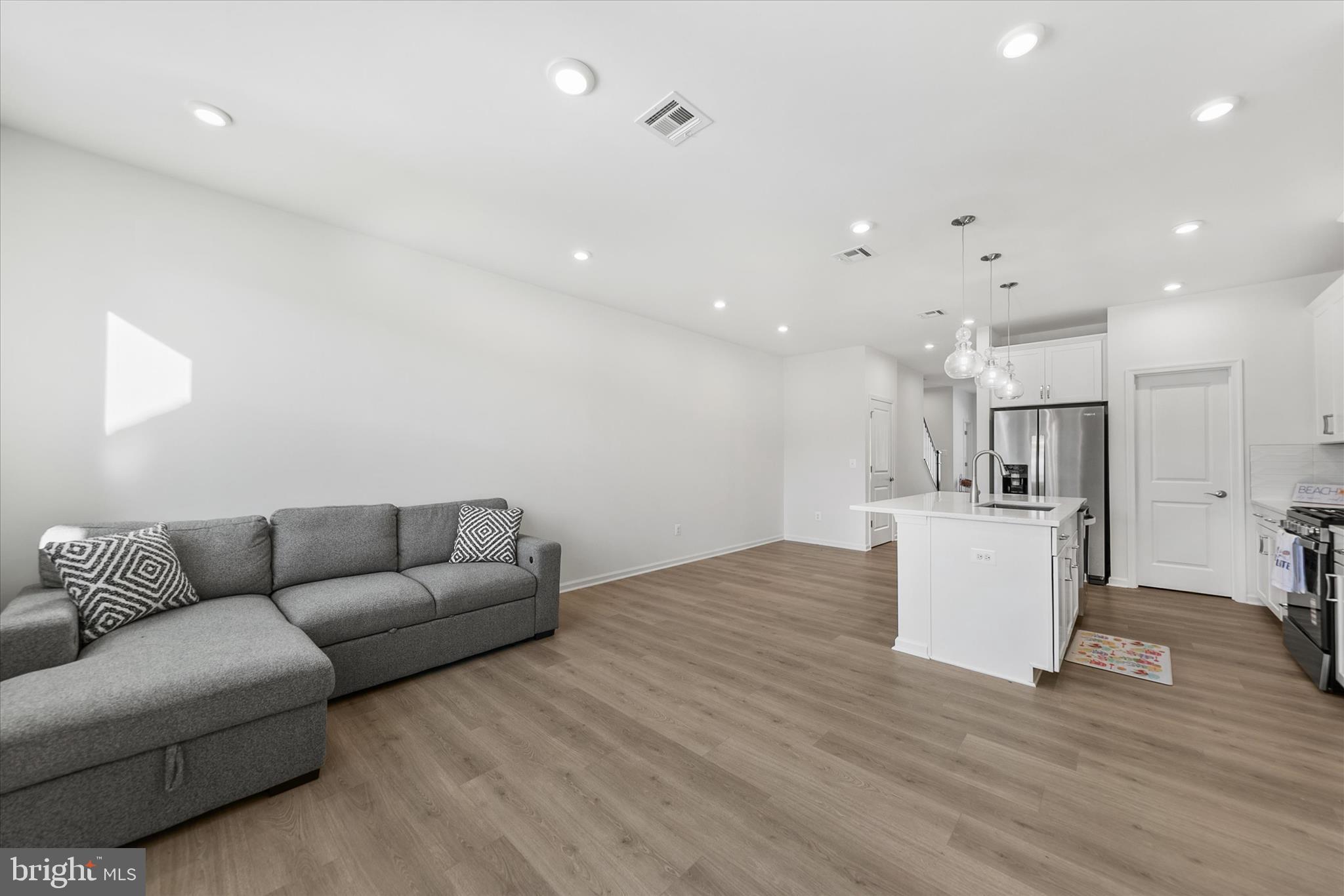 SILVER WOODS - Residential