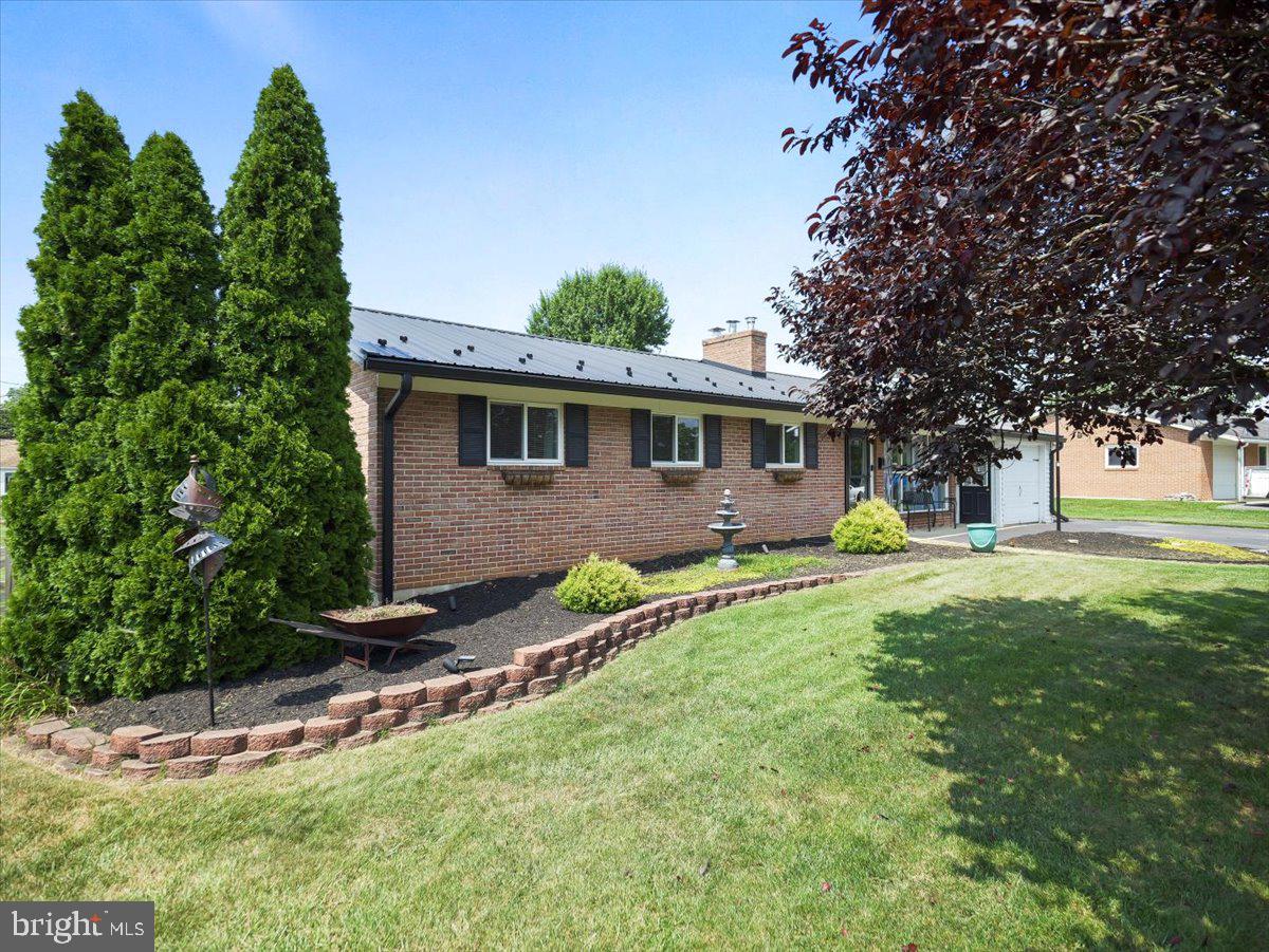 11516 DELLWYN DRIVE