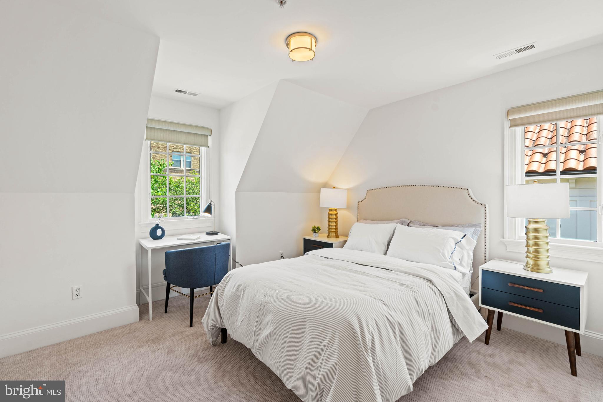 CATHEDRAL HEIGHTS - Residential