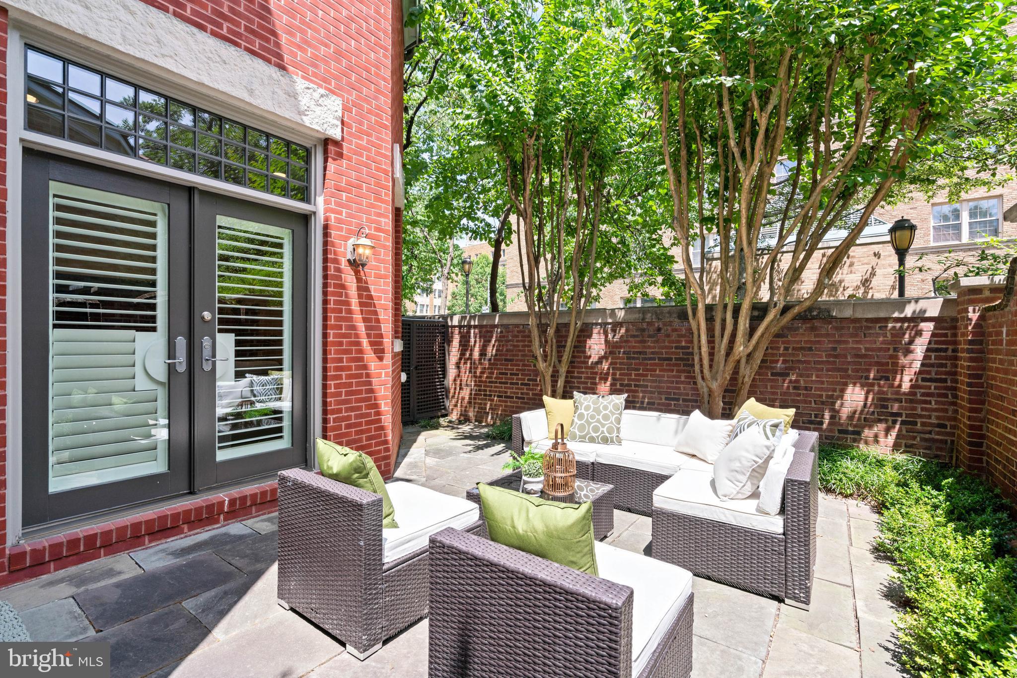 CATHEDRAL HEIGHTS - Residential