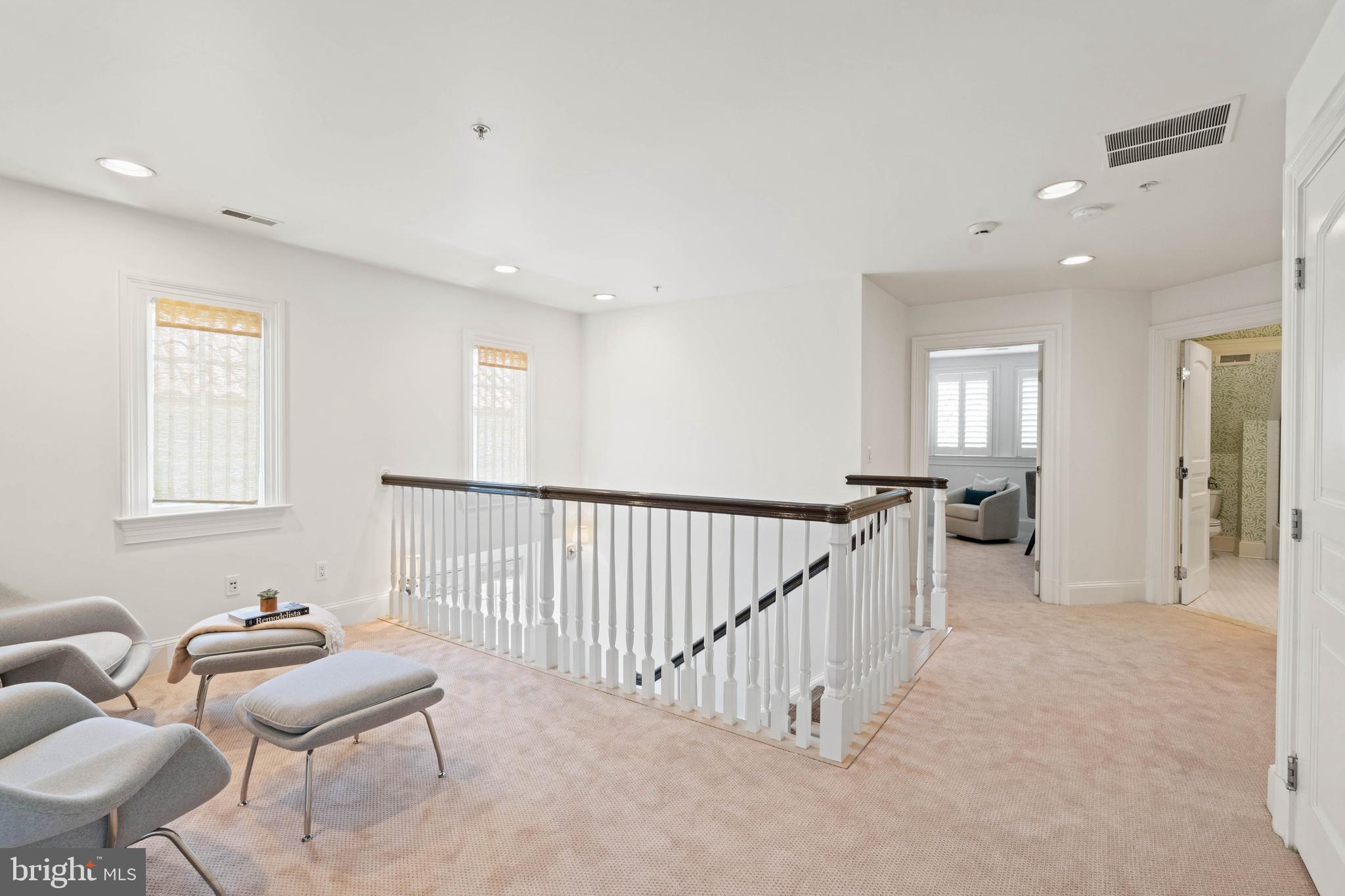 CATHEDRAL HEIGHTS - Residential