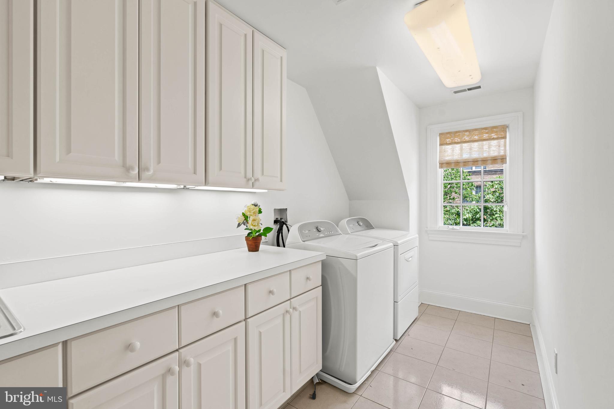 CATHEDRAL HEIGHTS - Residential