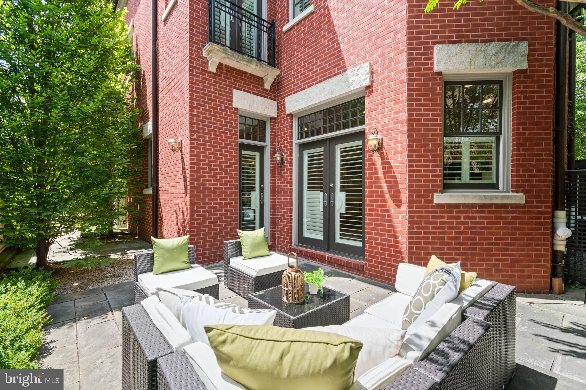 CATHEDRAL HEIGHTS - Residential