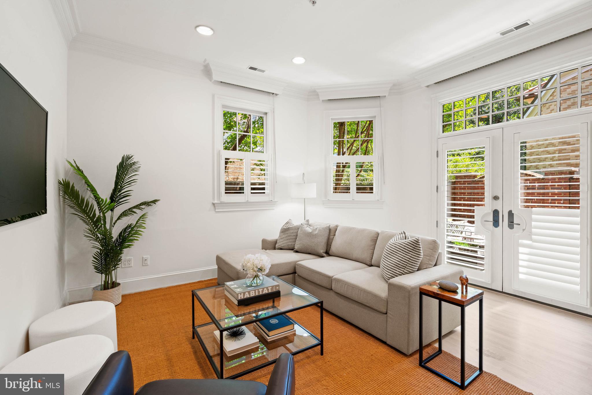 CATHEDRAL HEIGHTS - Residential