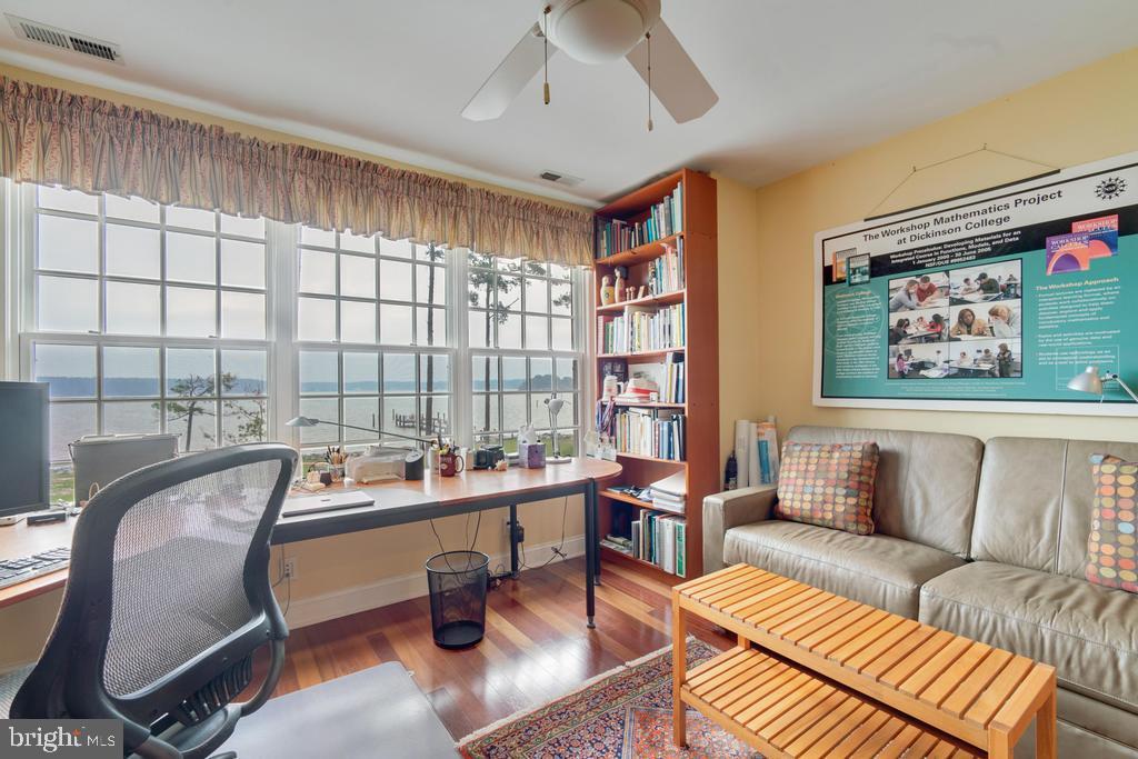 WOOLFORD - Residential