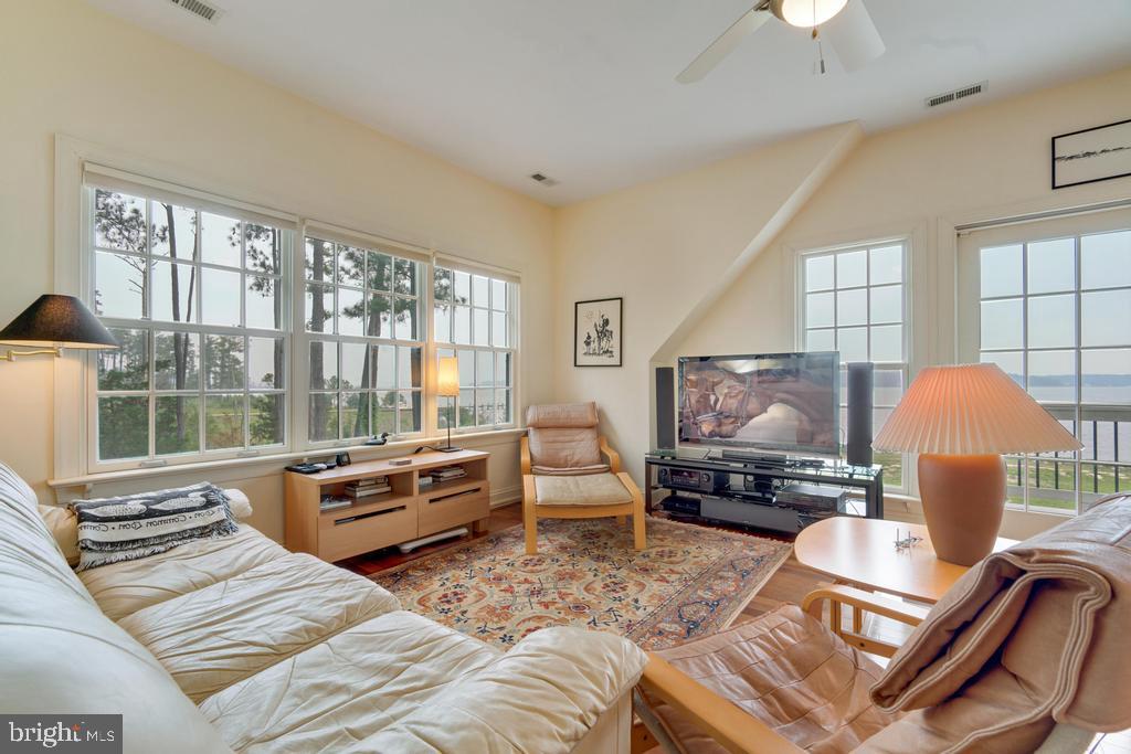 WOOLFORD - Residential