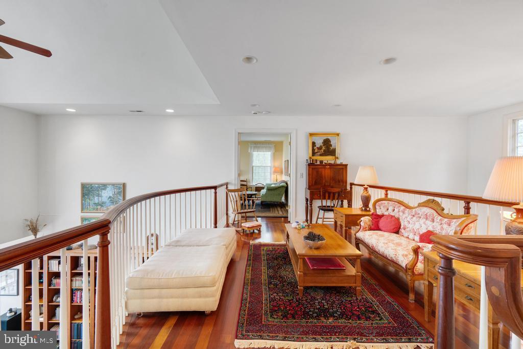 WOOLFORD - Residential