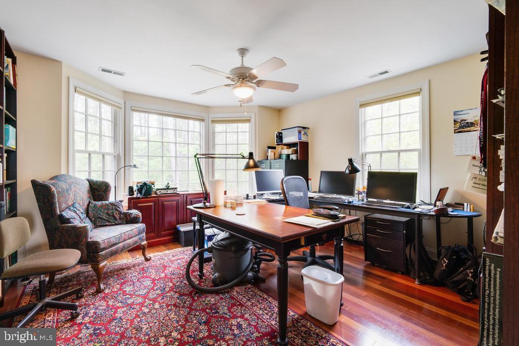 WOOLFORD - Residential