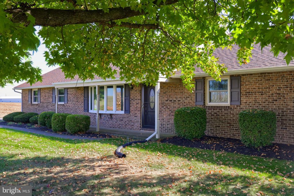 Photo of 1154 Lincoln Road, Lititz, PA 17543 (MLS # PALA2059202)