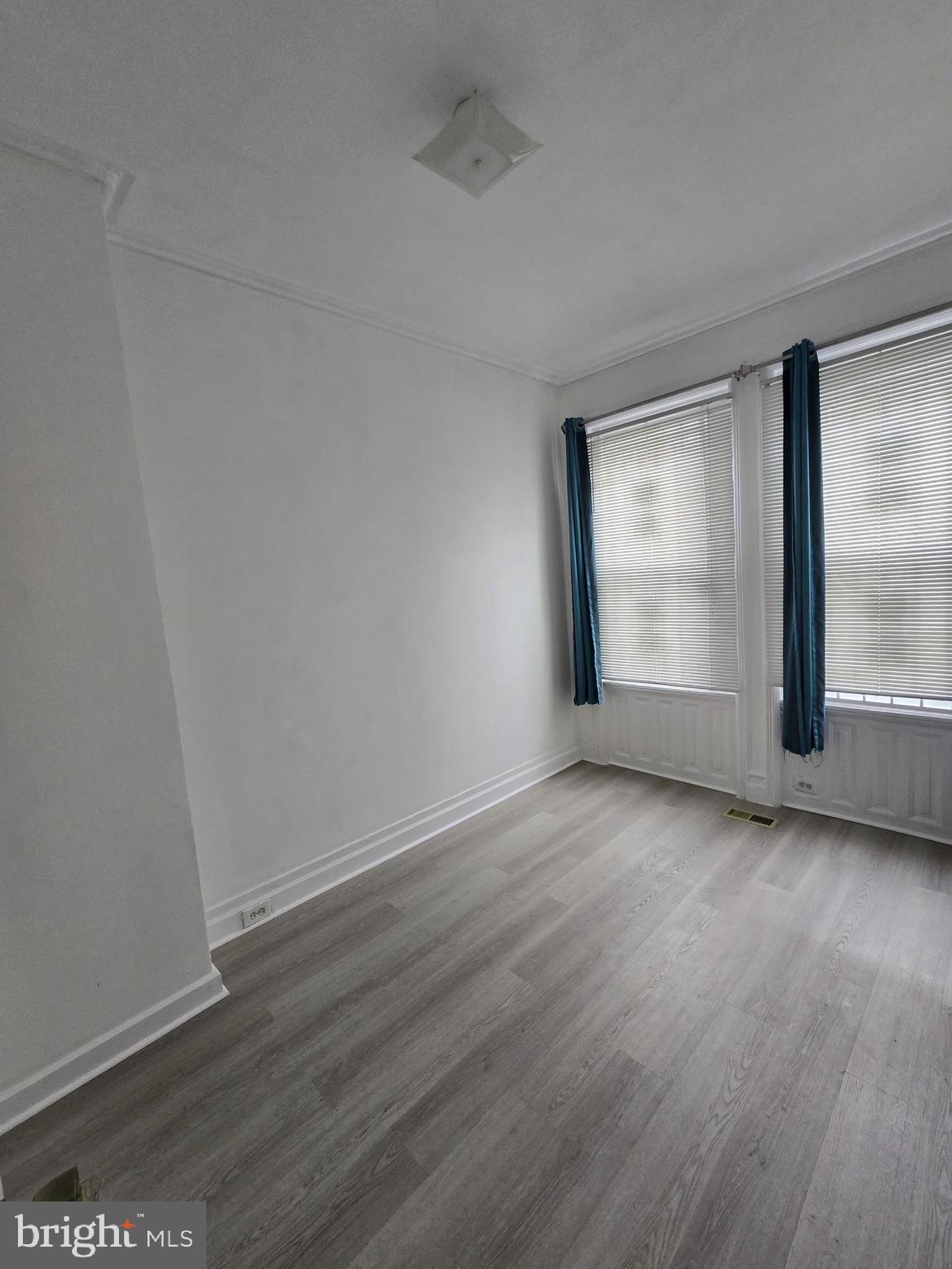 PHILADELPHIA - Residential