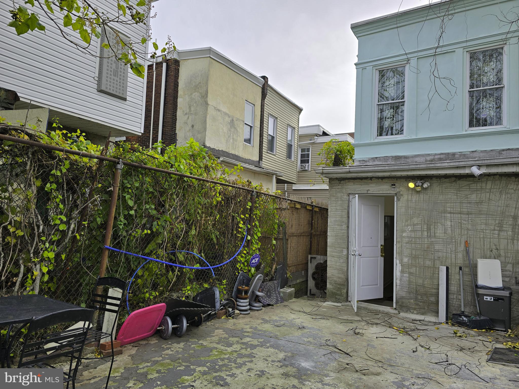 PHILADELPHIA - Residential