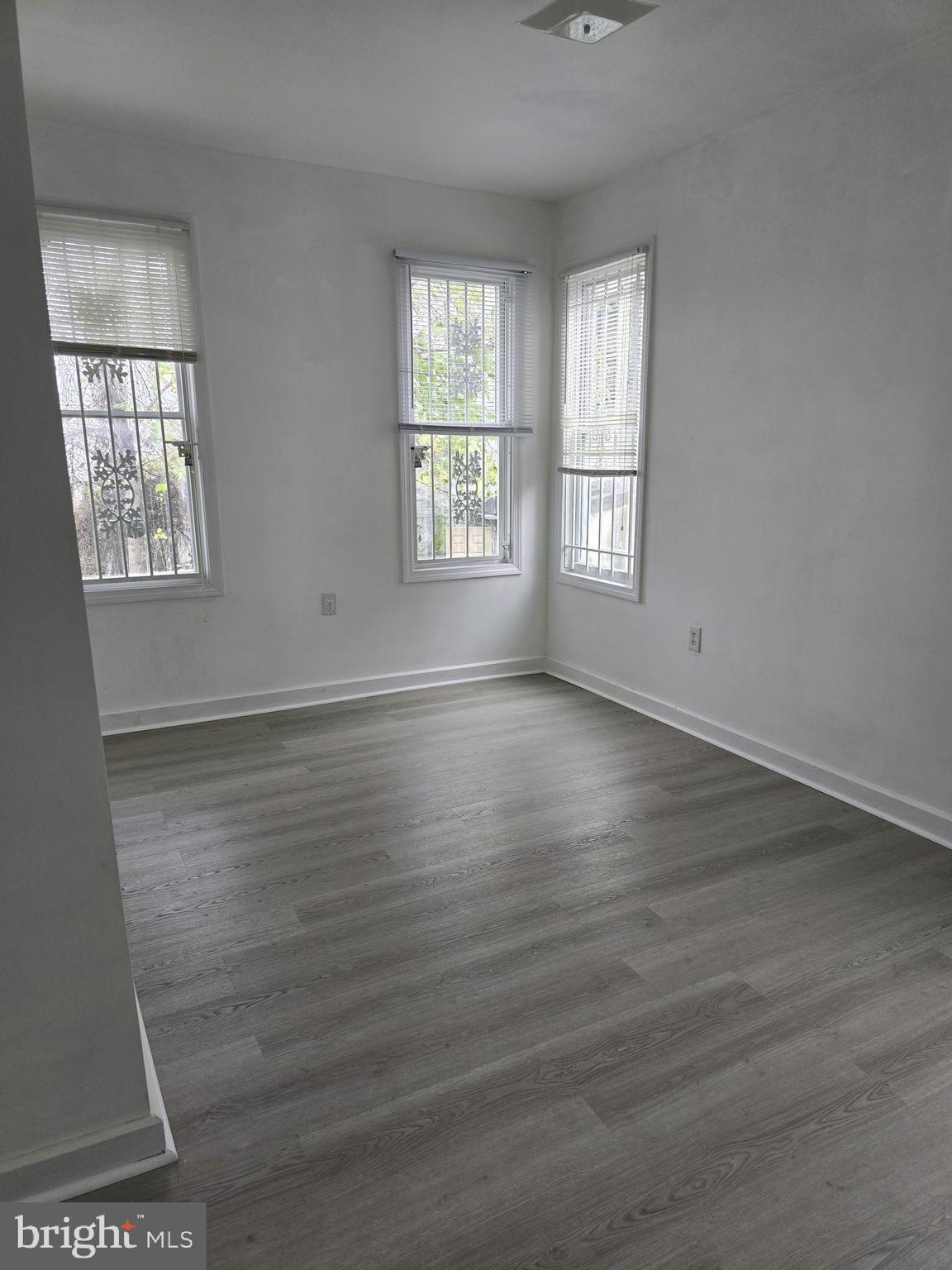 PHILADELPHIA - Residential