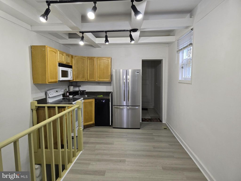 Photo of 1009 W Susquehanna Avenue, PHILADELPHIA, PA 19122 (MLS # PAPH2563736)