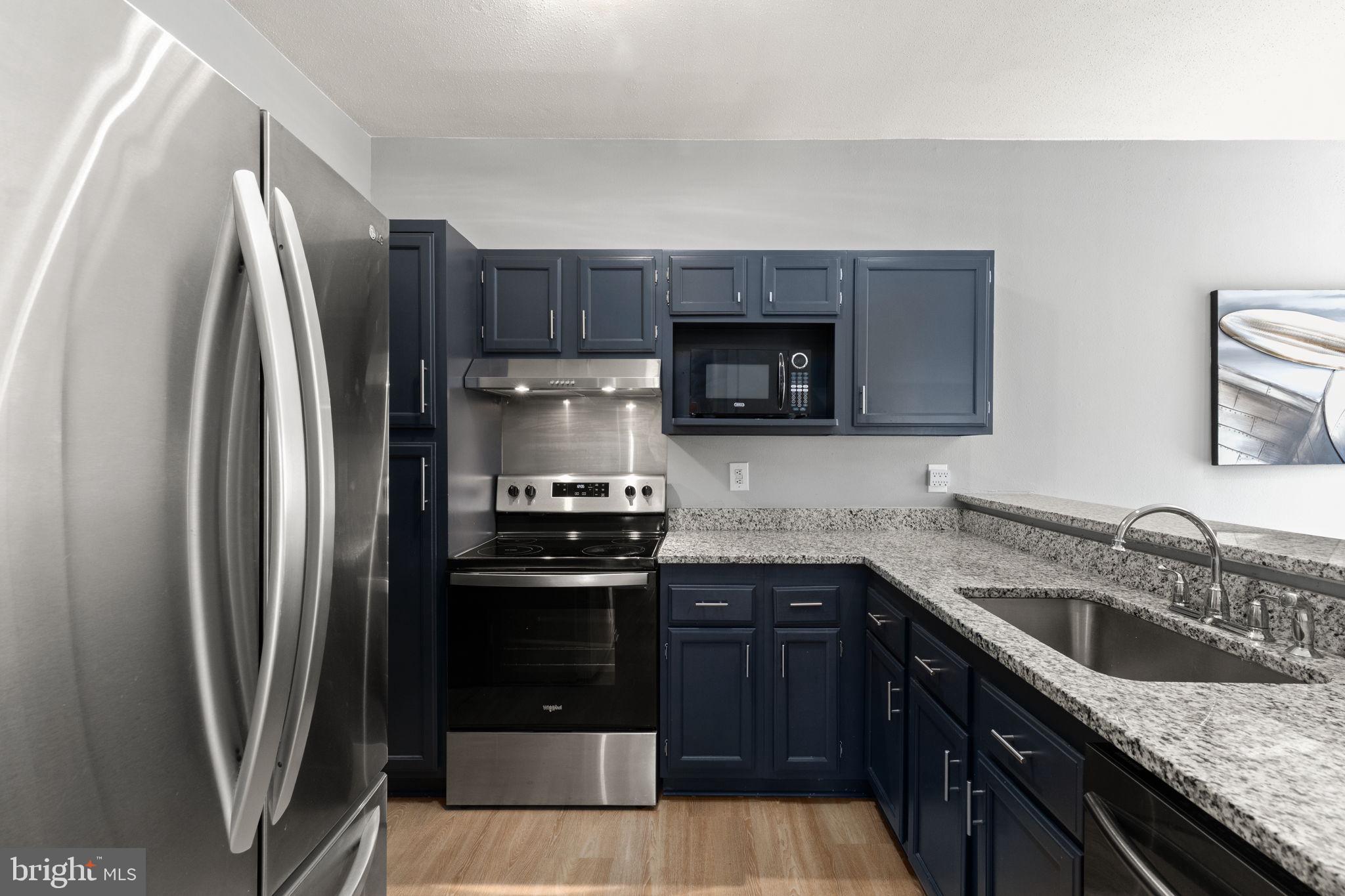 ENGLISH COUNTRY MANOR - Residential