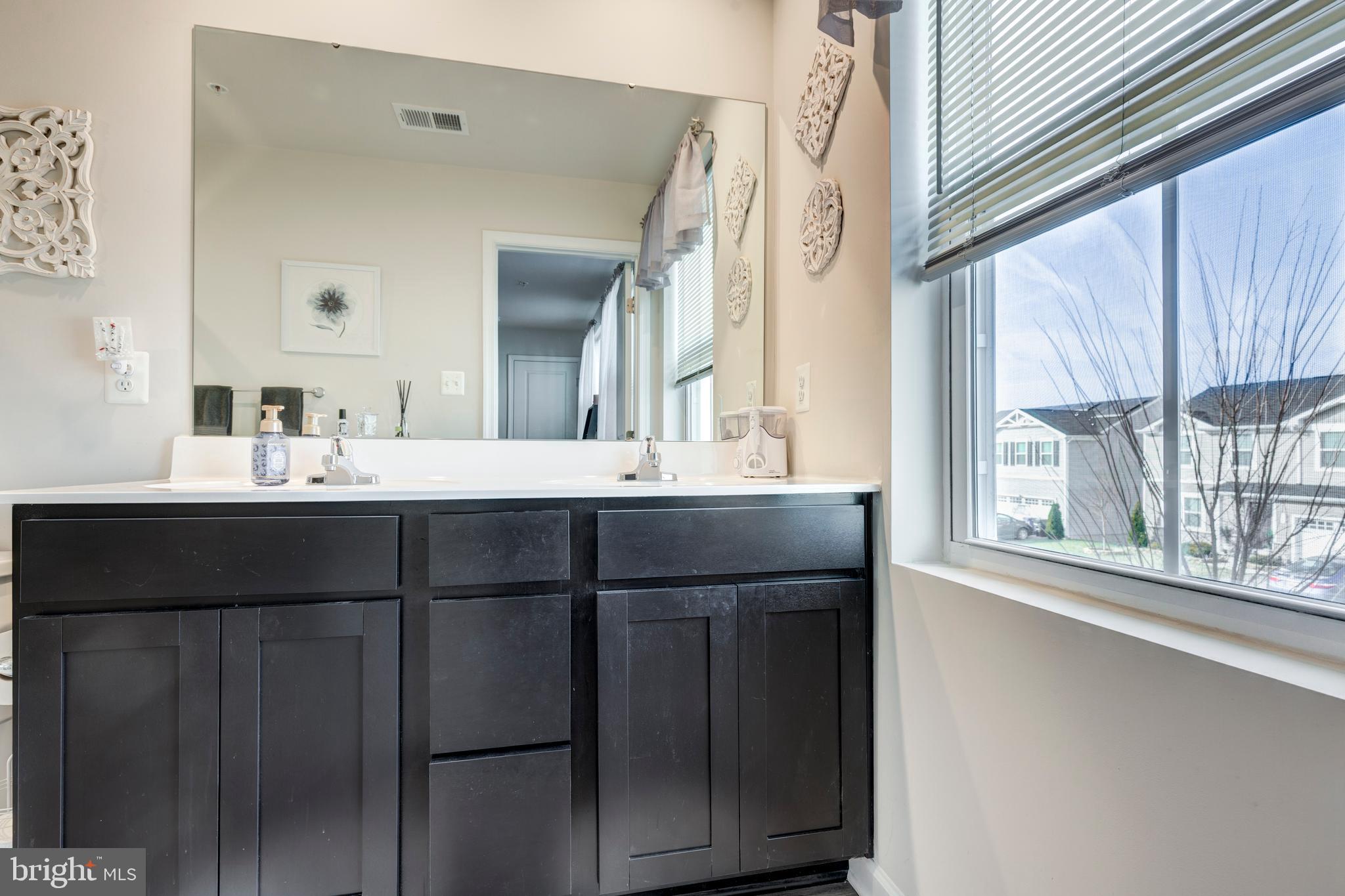 MEADE'S CROSSING - Residential