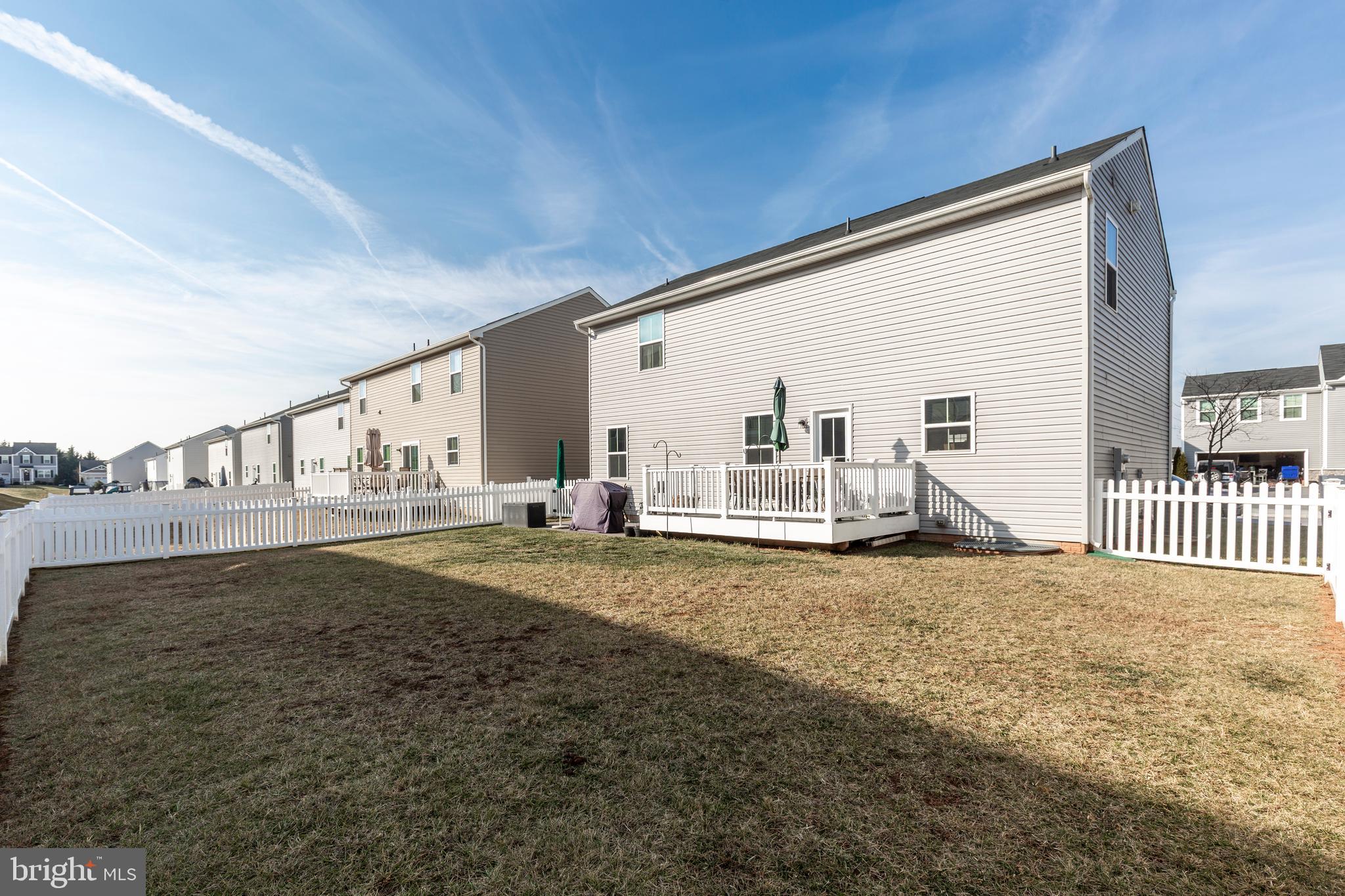 MEADE'S CROSSING - Residential