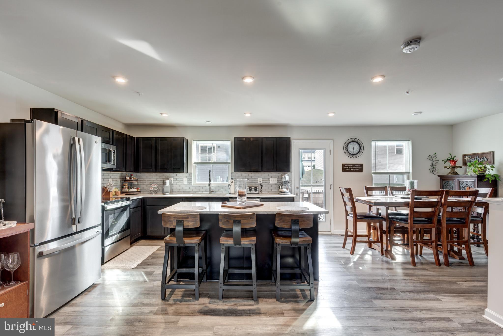 MEADE'S CROSSING - Residential