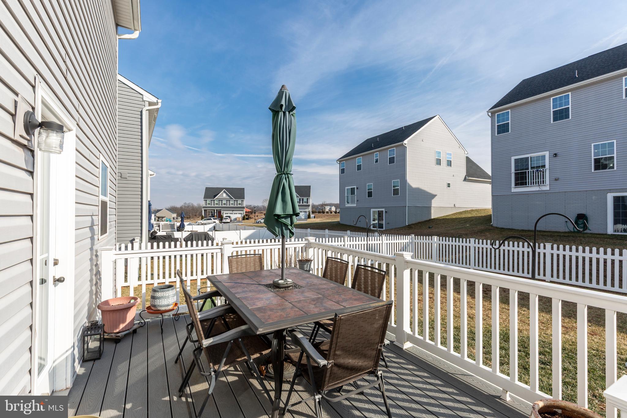 MEADE'S CROSSING - Residential