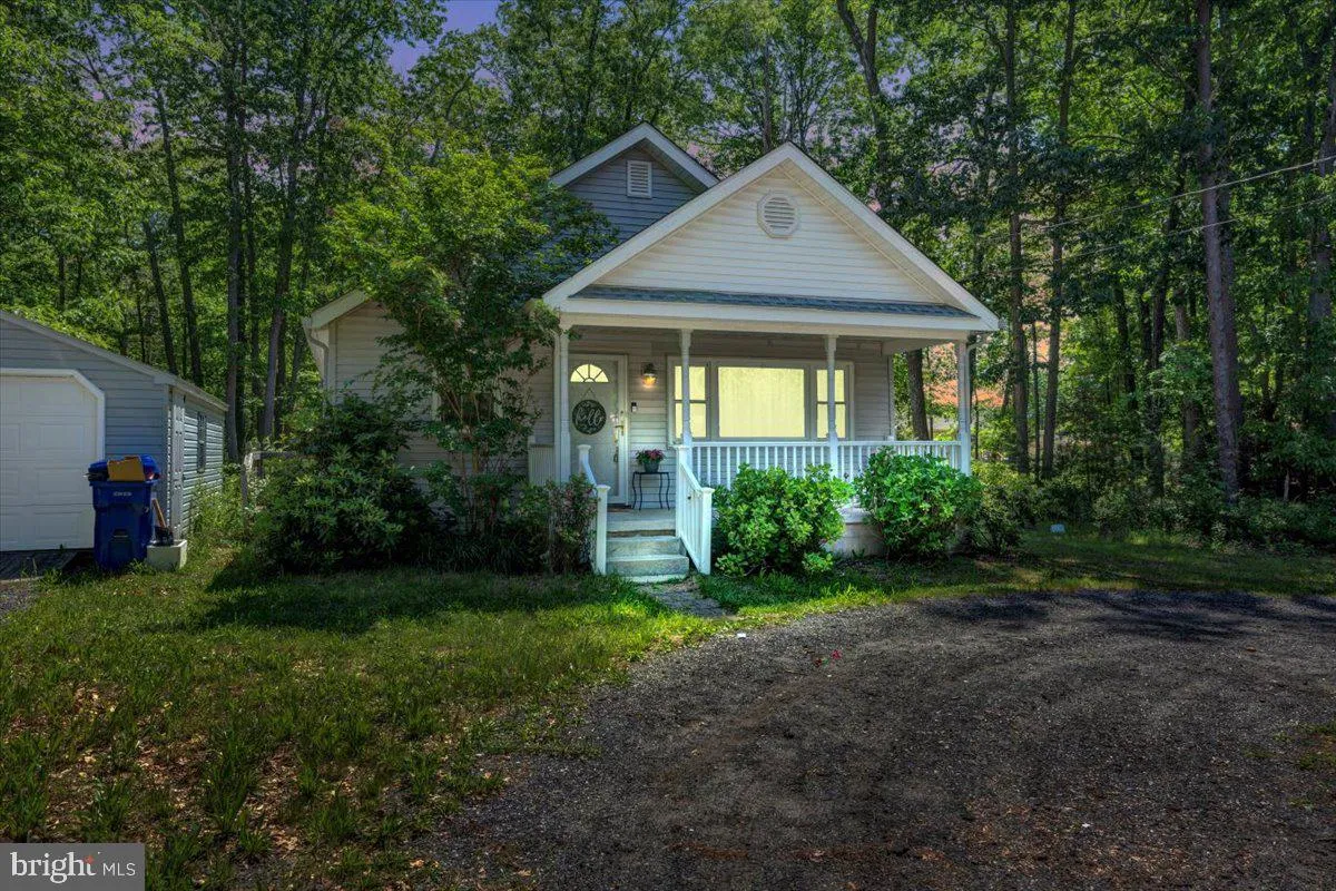 Millville, New Jersey 08332, United States, 3 Bedrooms Bedrooms, ,2 BathroomsBathrooms,Residential,Contingent,136228