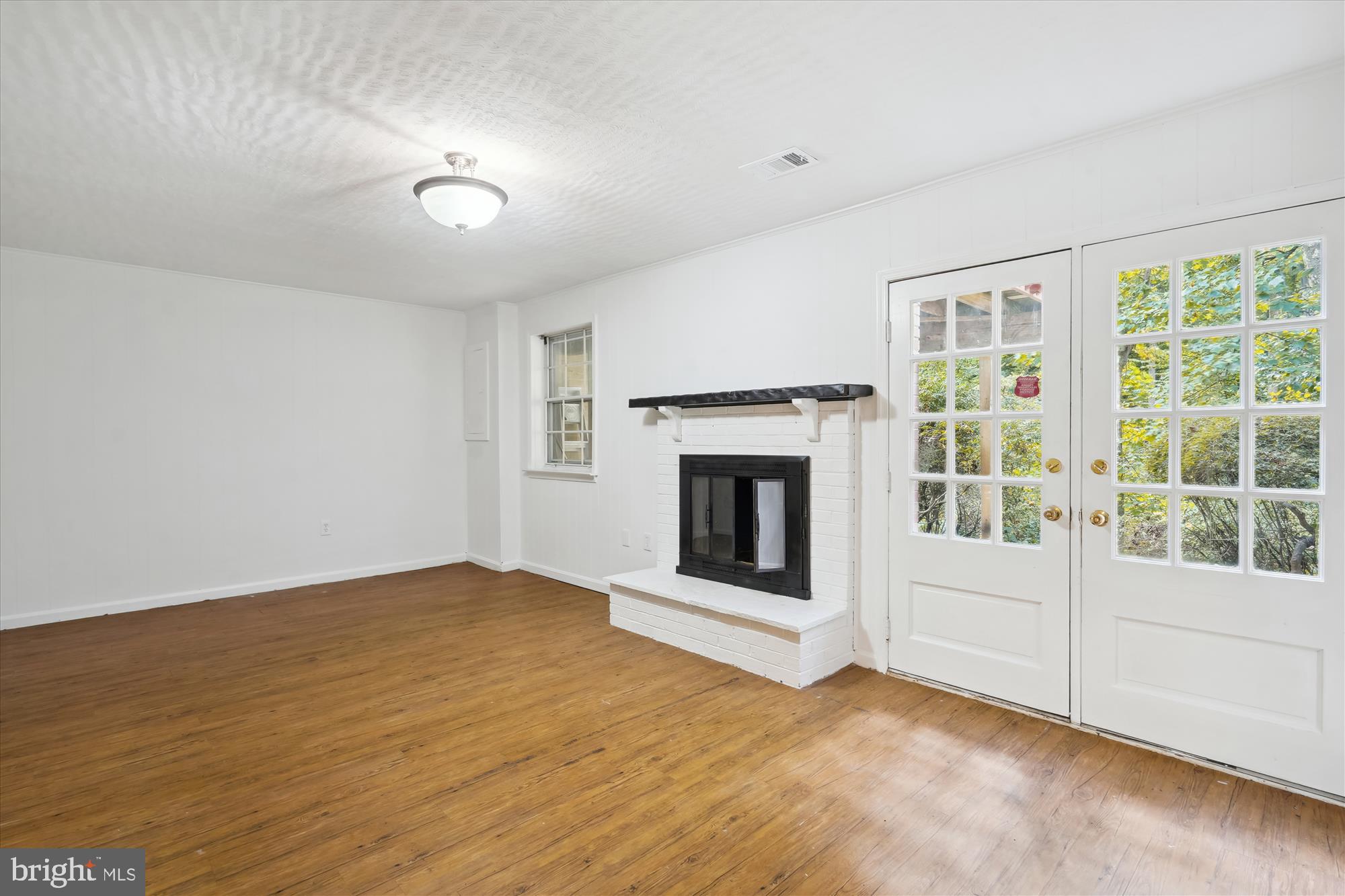 TERRACE TOWNHOUSES OF ANNANDALE - Residential