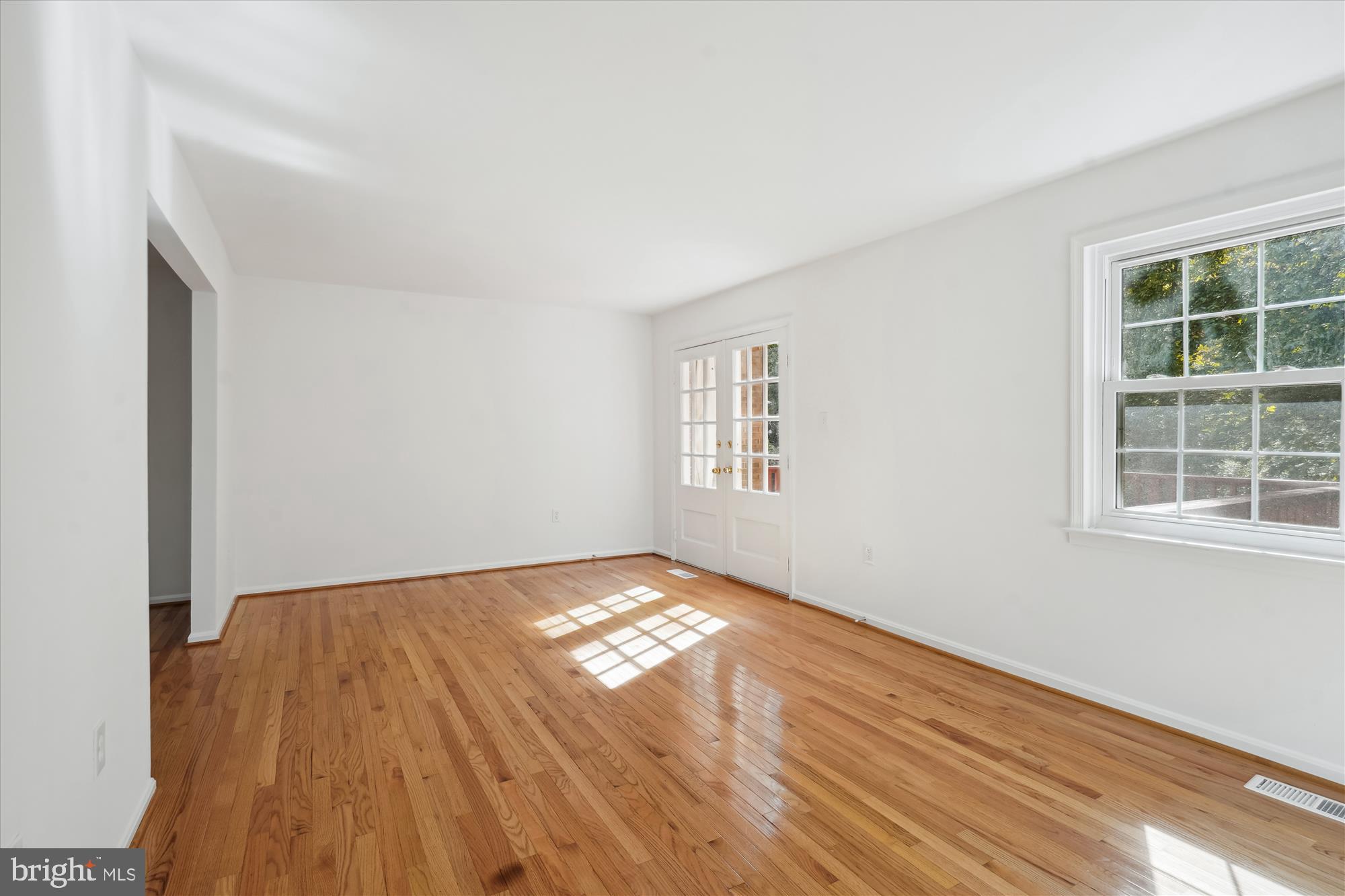 TERRACE TOWNHOUSES OF ANNANDALE - Residential