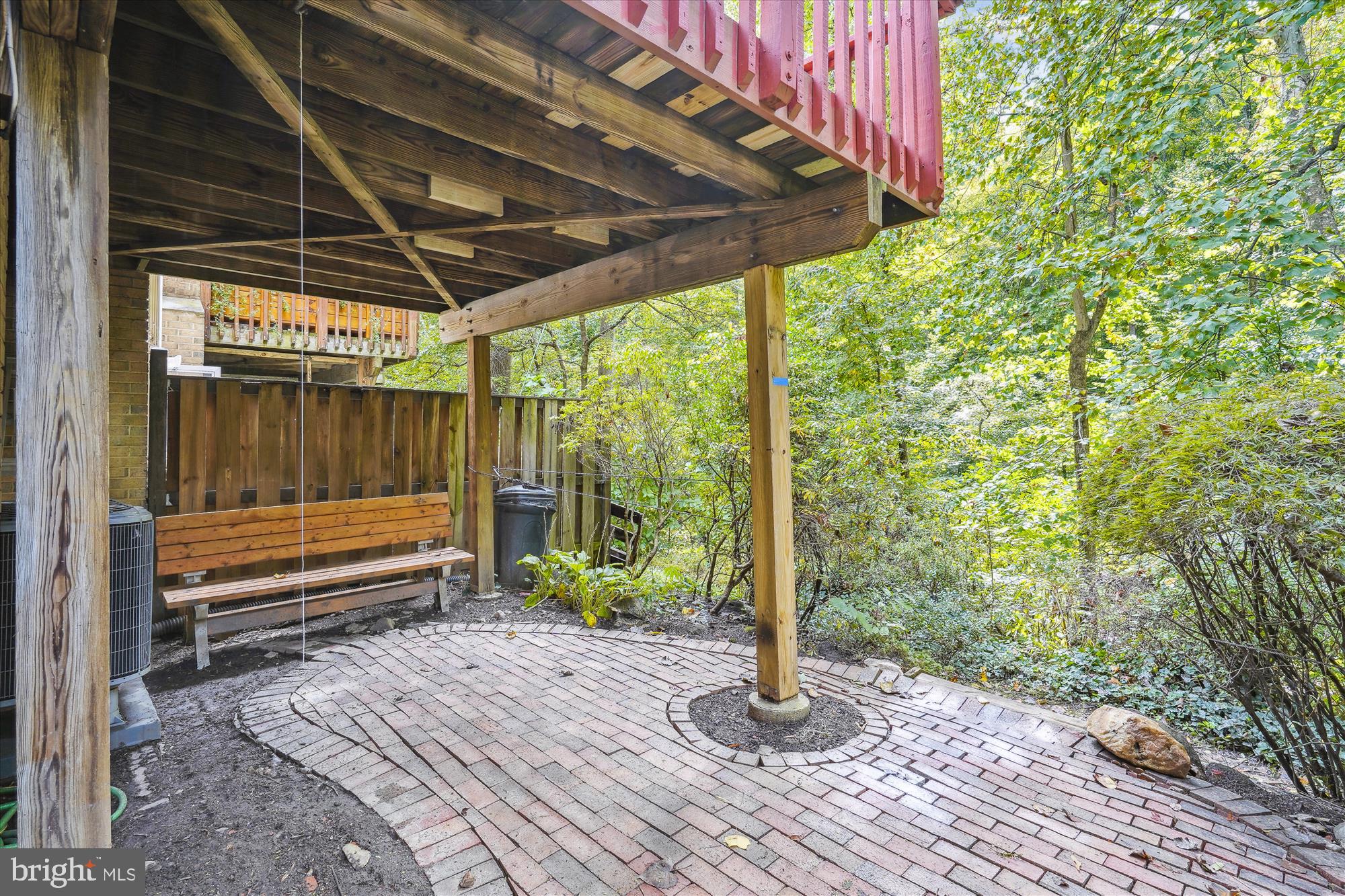 TERRACE TOWNHOUSES OF ANNANDALE - Residential